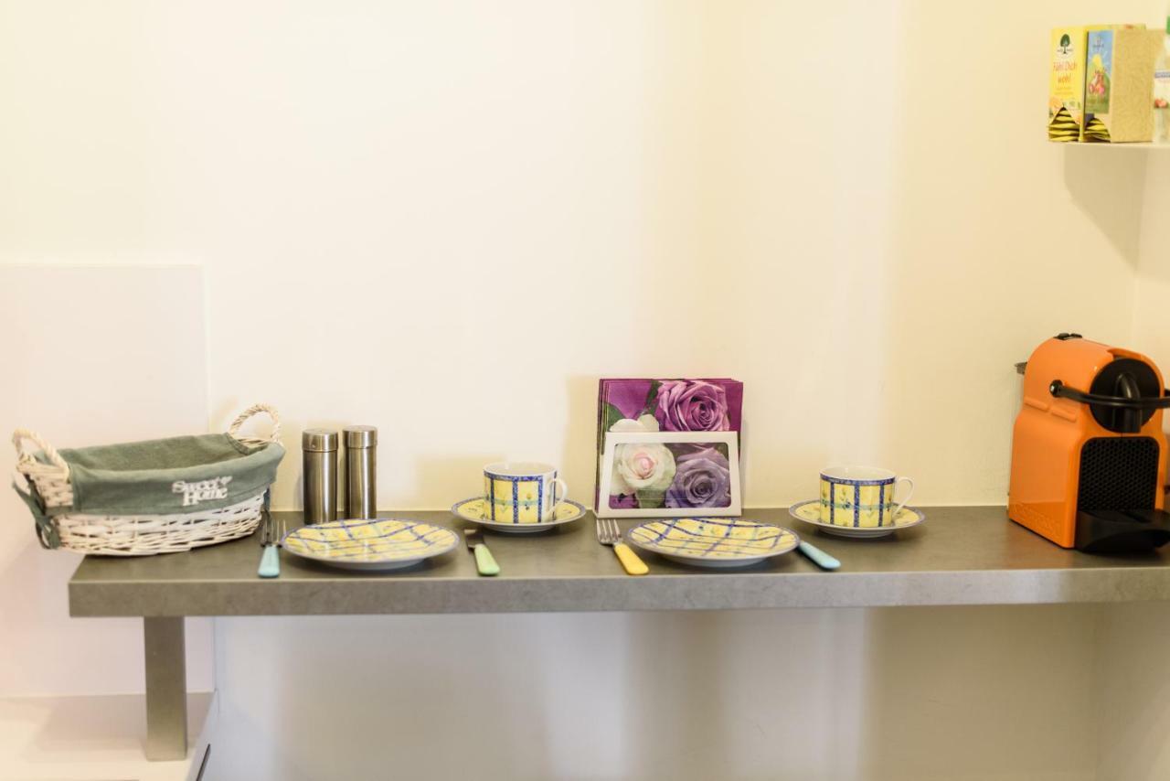 Design Apartment - Centrally Located Wina Bagian luar foto